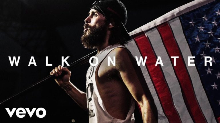 Thirty Seconds To Mars – Walk On Water music video