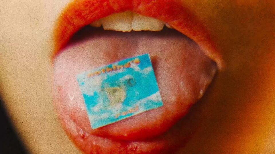 Twin Shadows – Saturdays ft. Haim