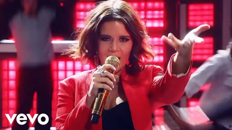 Zedd, Maren Morris, Grey – The Middle music video