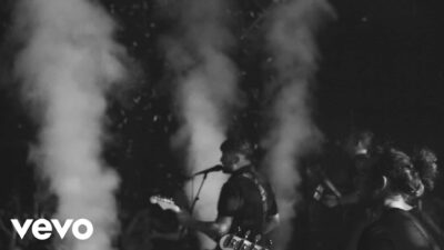 Lower Than Atlantis – Criminal