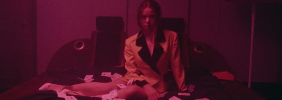 Nilüfer Yanya – Thanks 4 Nothing