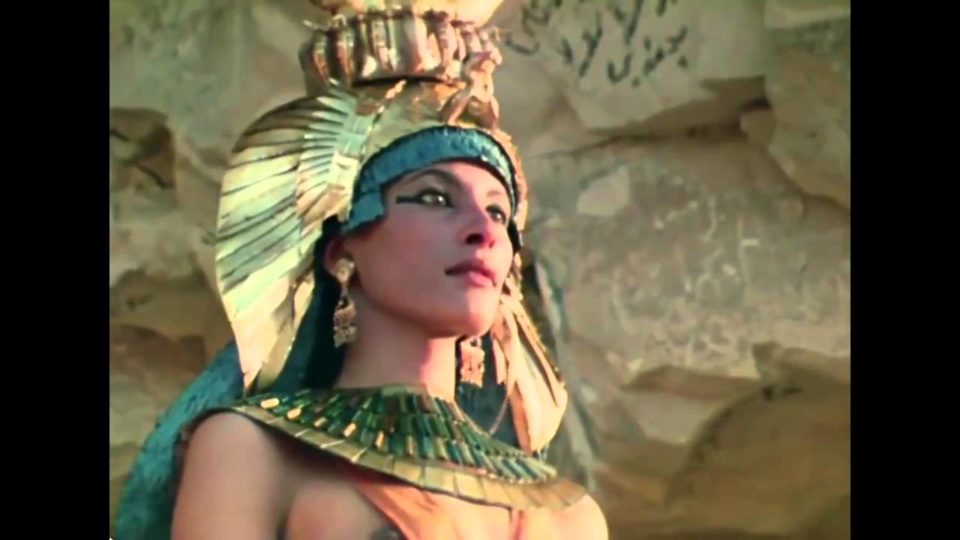 Escape From New York – Fire In My Heart