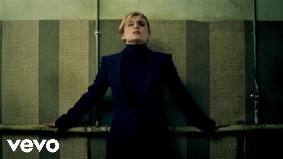 Death In Vegas – Hands Around My Throat