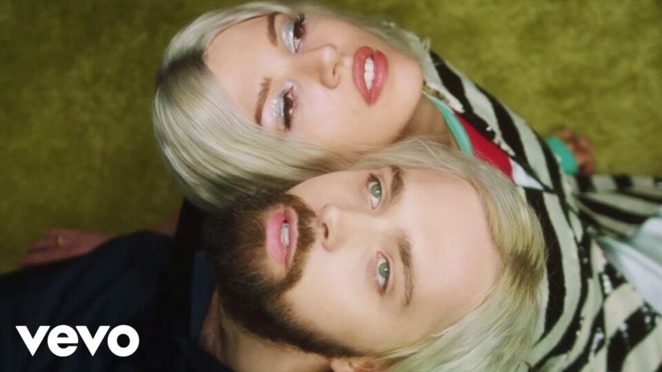 Flora Cash – They Own This Town