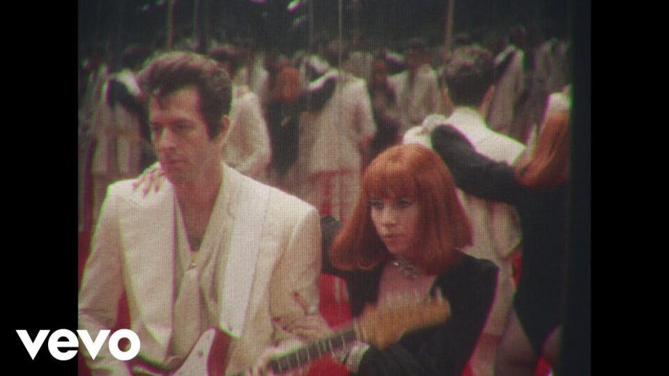 Mark Ronson – Late Night Feelings ft. Lykke Li