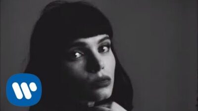 Winona Oak – He Don’t Love Me