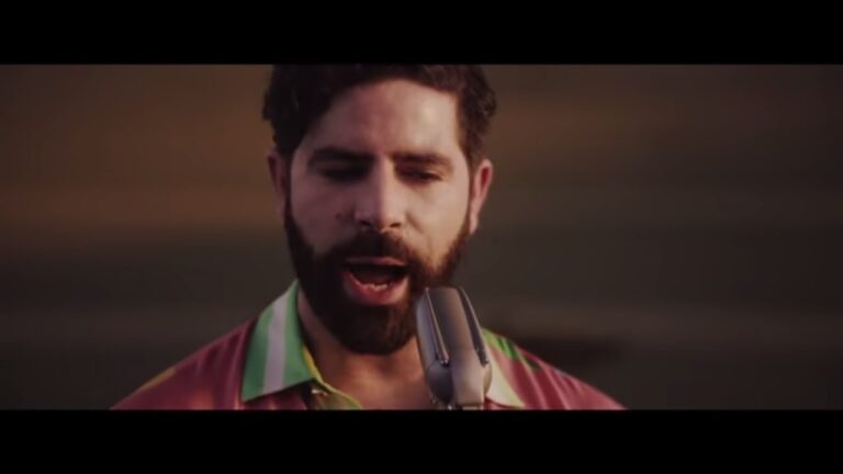 FOALS – In Degrees music video