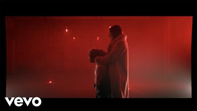 Delaney Jane – Red