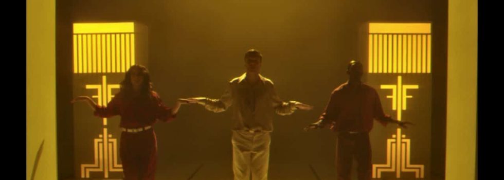 Friendly Fires – Silhouettes