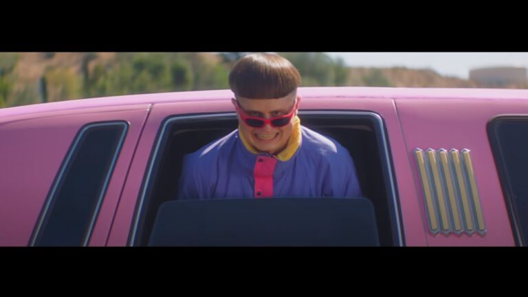 Oliver Tree – Cash Machine music video