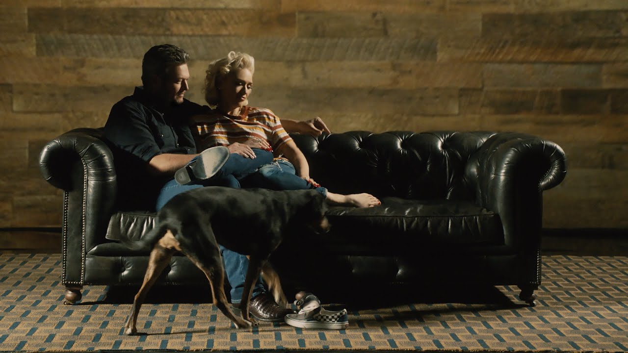 BLAKE SHELTON – NOBODY BUT YOU (FEAT. GWEN STEFANI)