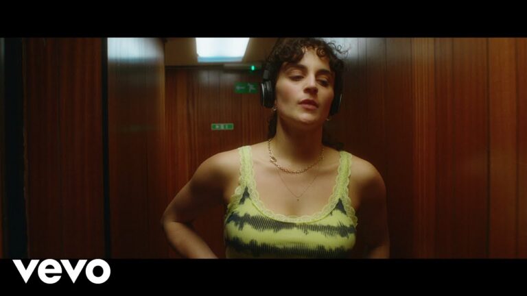 Everyone You Know – Seen It All music video