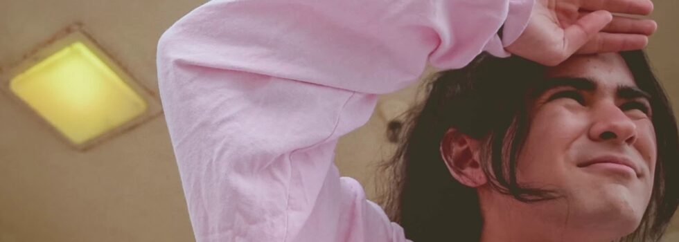 Underscores – Pay Attention