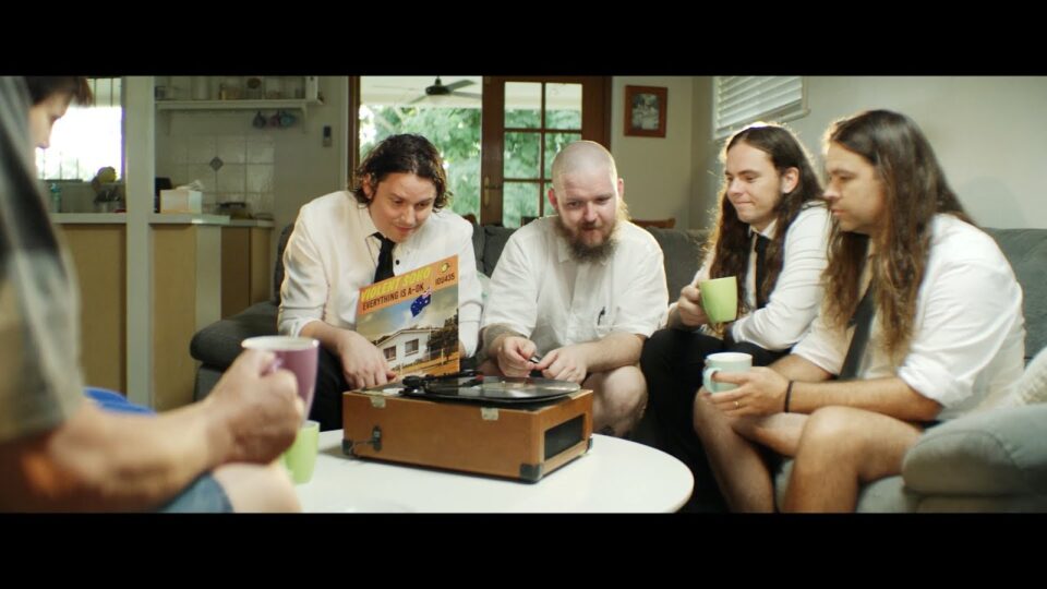 Violent Soho – Pick It Up Again