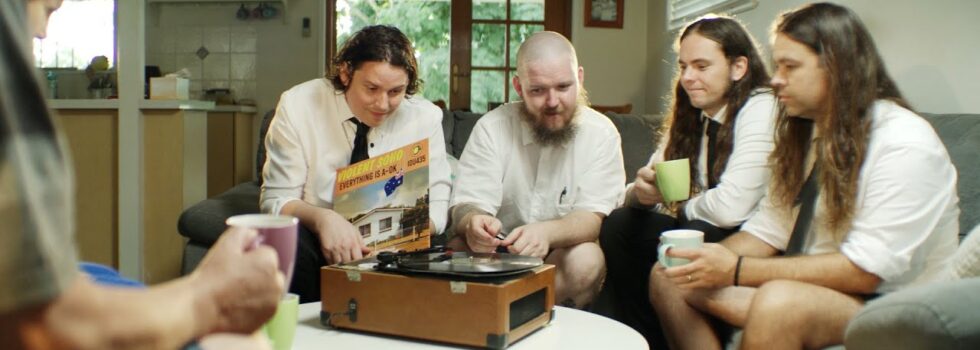 Violent Soho – Pick It Up Again