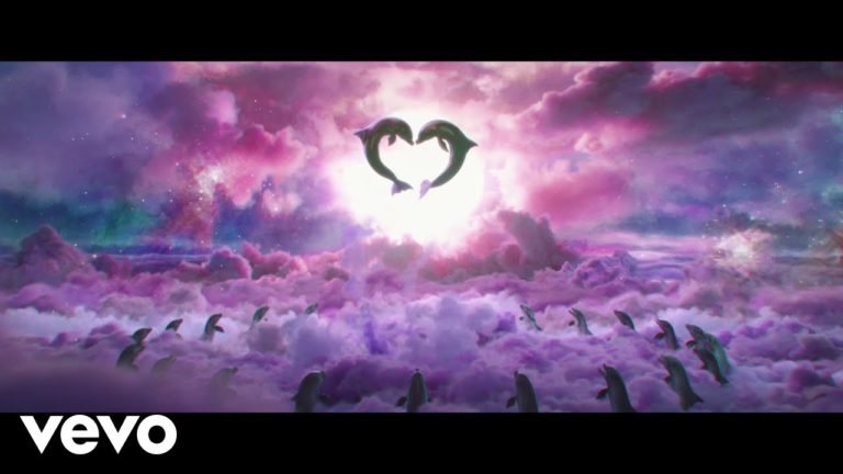 Hot Chip – Positive music video