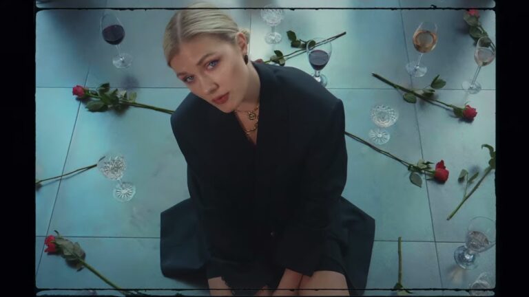 Clara Mae – Overused (feat. gnash) music video
