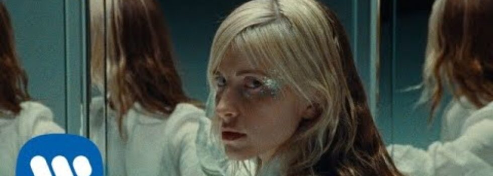 Hayley Williams – Dead Horse