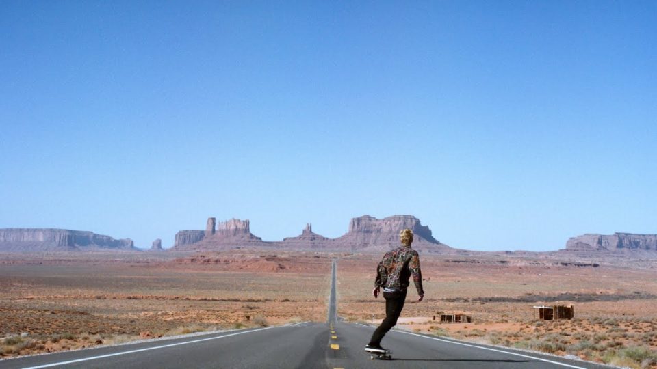 Poolside – Feel Alright