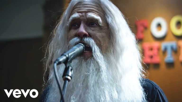 Foo Fighters – Run music video