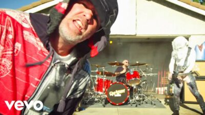 Limp Bizkit – Ready To Go