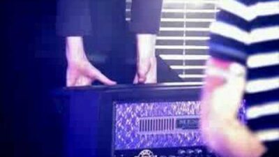 Foo Fighters – DOA