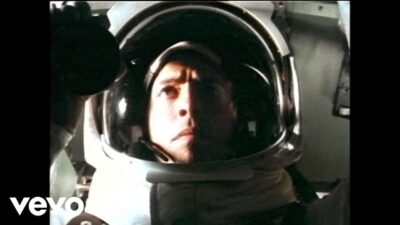 Foo Fighters – Next Year