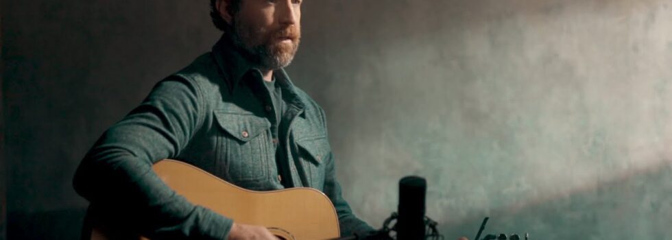 Josh Turner – I’m No Stranger to the Rain