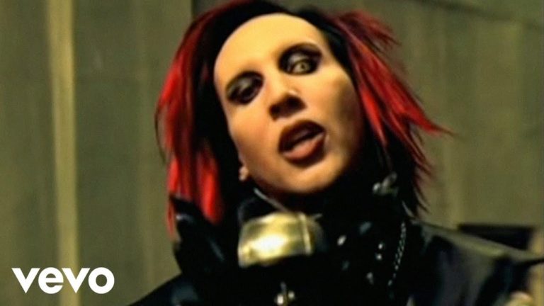 Marilyn Manson – Coma White music video