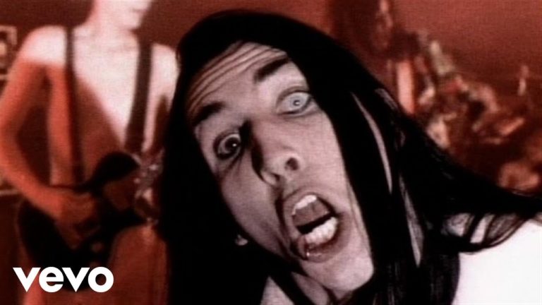 Marilyn Manson – Lunchbox music video