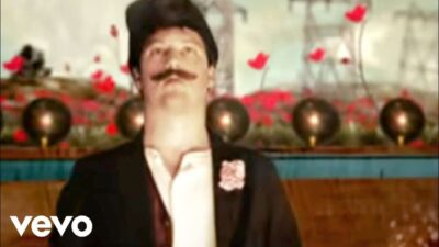 Modest Mouse – Float On