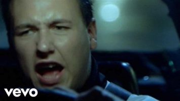 Director: Samuel Bayer