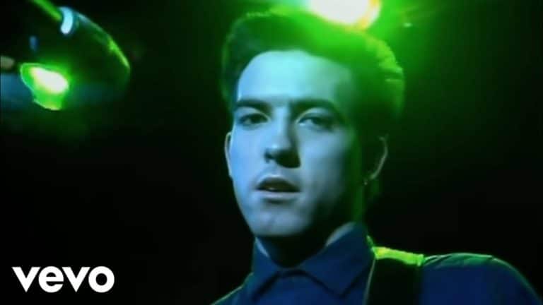 The Cure – A Forest music video