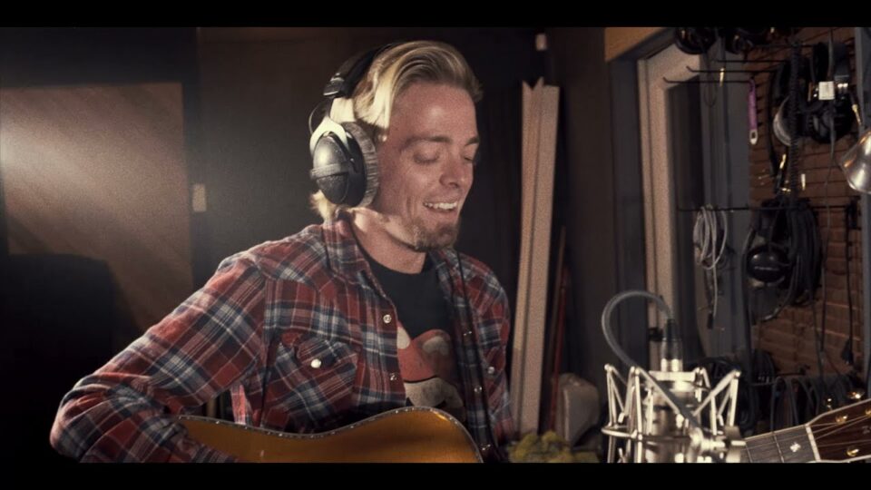 Black Stone Cherry – Give Me One Reason