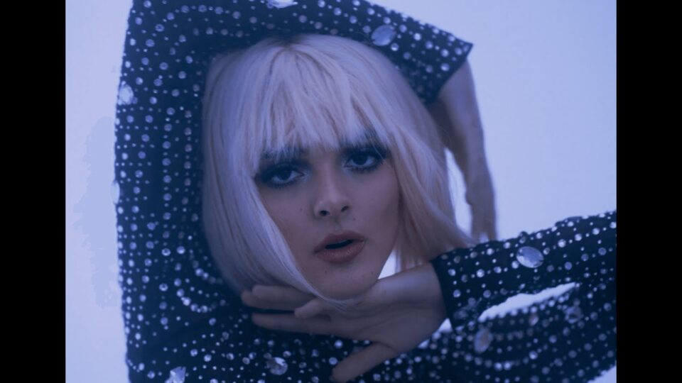 Charlotte Lawrence – Talk You Down