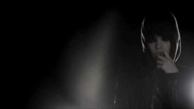 Crystal Castles – Courtship Dating