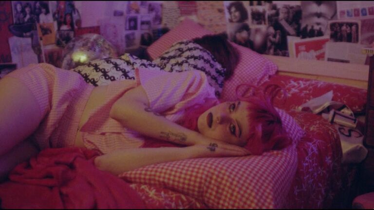 girli – More Than A Friend music video