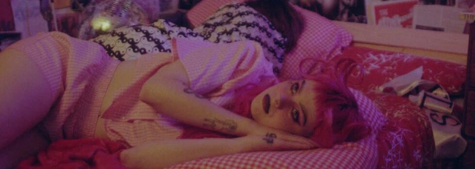 girli – More Than a Friend