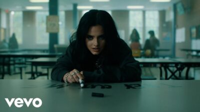 Jessie Murph – When I’m Not Around