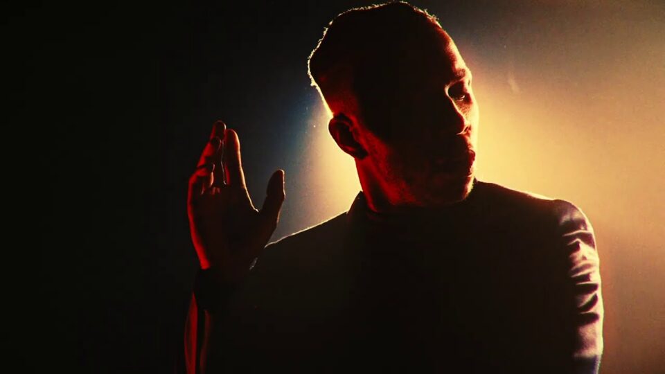 Leslie Odom Jr. – Speak Now