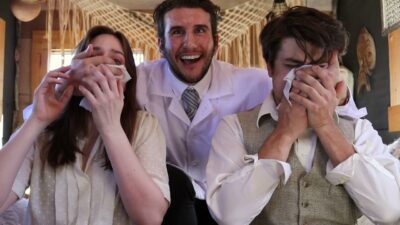 Roe Kapara & Indy June – Daisies