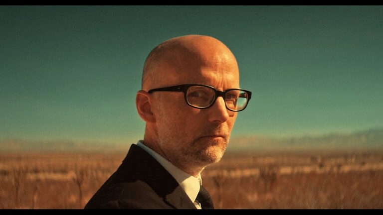 Moby – Natural Blues (Reprise Version) (feat. Gregory Porter & Amythyst Kiah) music video