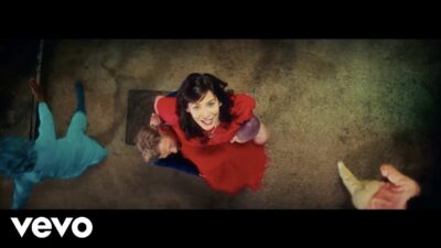 Natalie Imbruglia – Build It Better