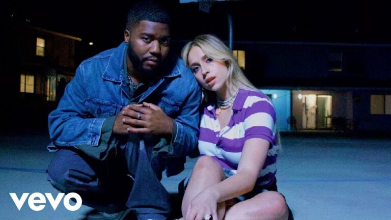 Tate McRae & Khalid – Working music video