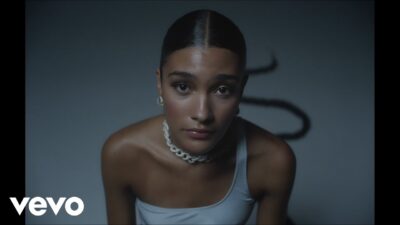 Olivia Dean – Slowly