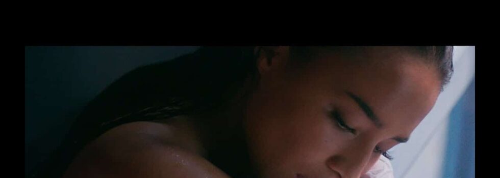 Yade Lauren – Balcony