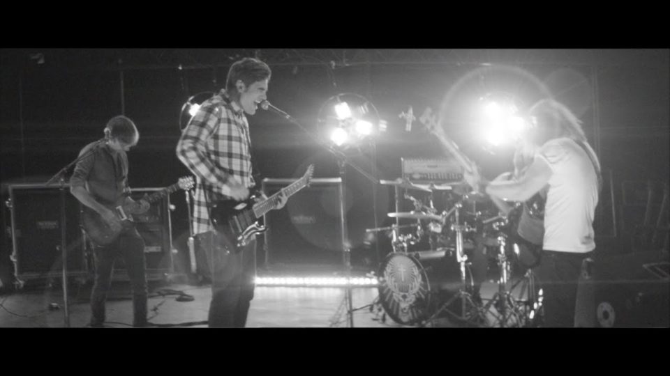 Fightstar – Behind the Devil’s Back