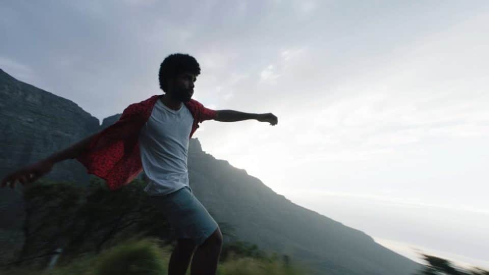 Bonobo – Otomo (Featuring O’Flynn)