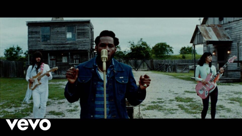 Khruangbin, Leon Bridges – B-Side