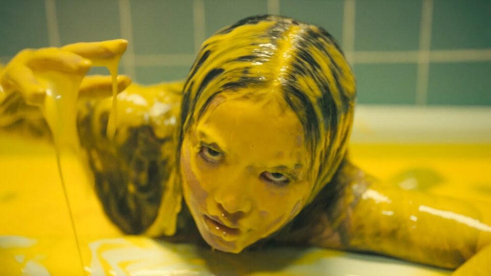 Bella Poarch – Living Hell